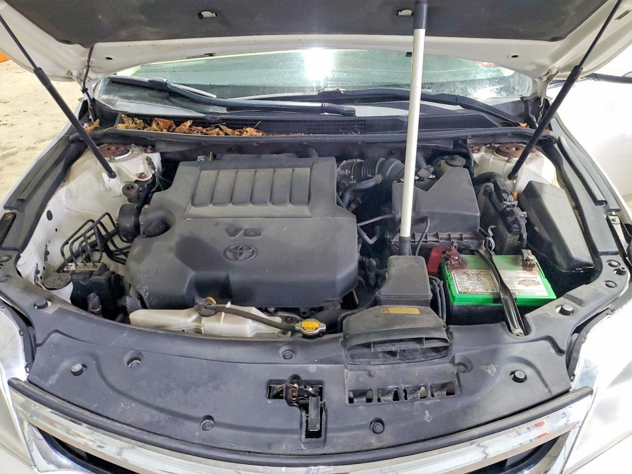 2014 TOYOTA Avalon