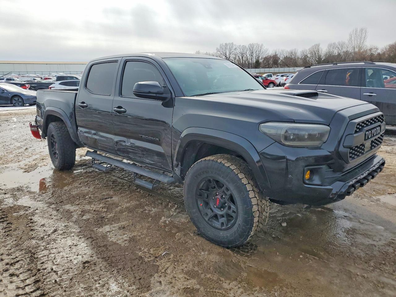 2018 TOYOTA TACOMA