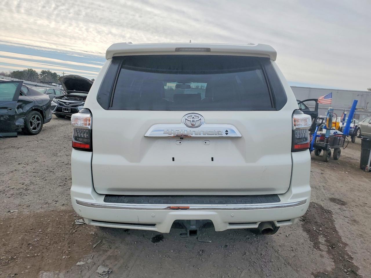 2018 TOYOTA 4Runner