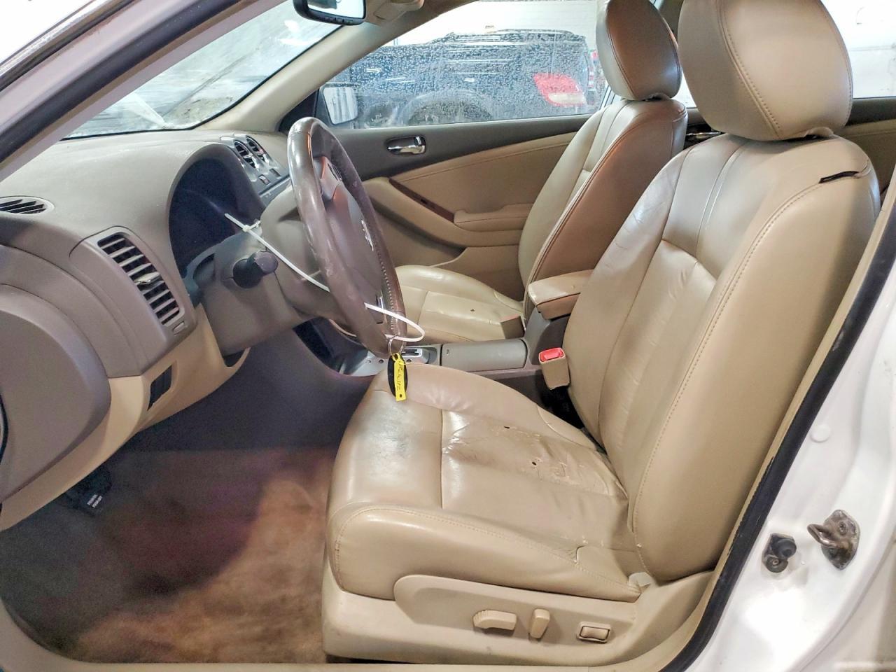 2009 NISSAN ALTIMA