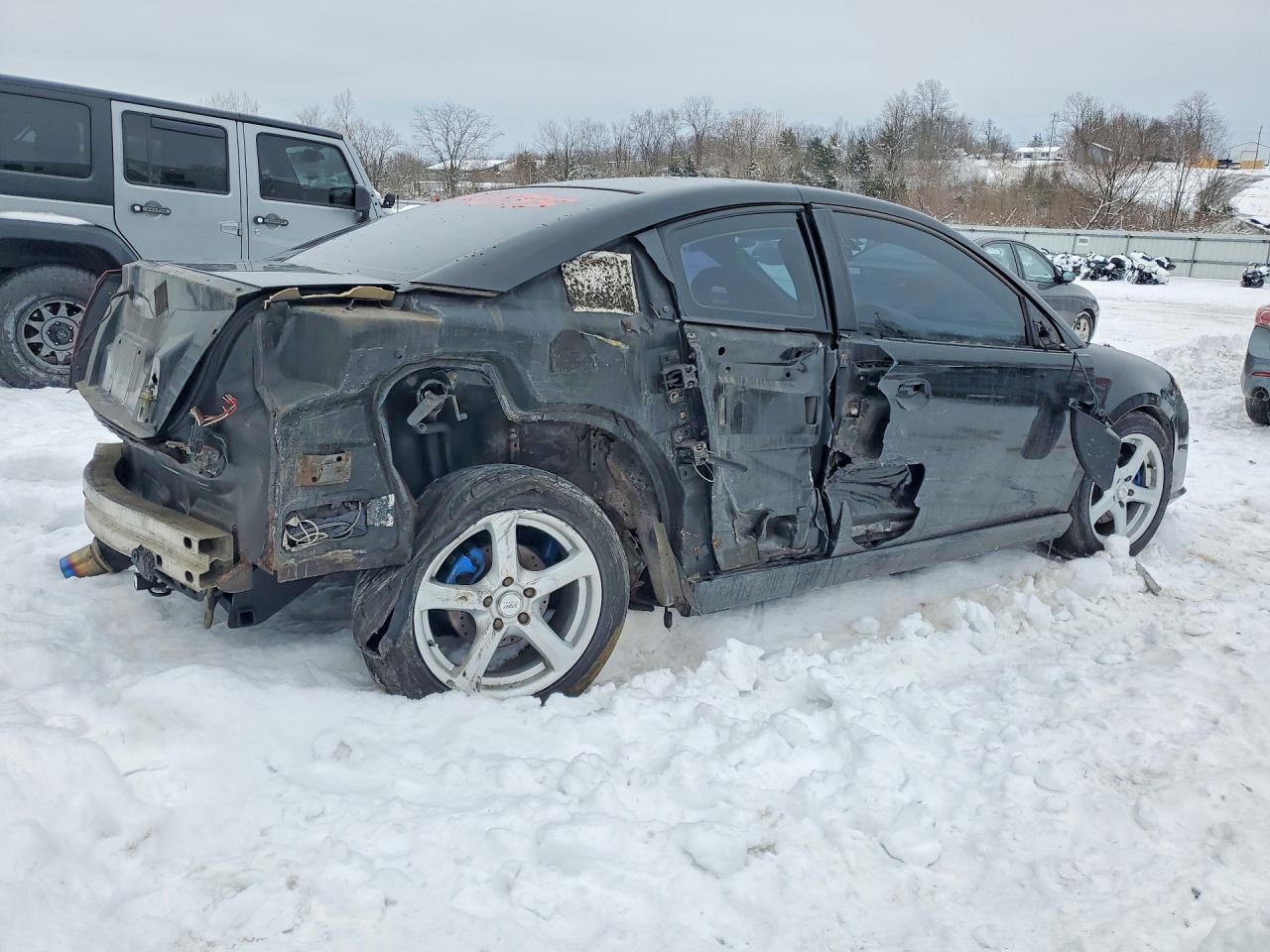 2004 SATURN Ion
