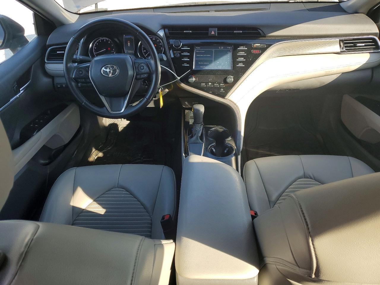 2019 TOYOTA CAMRY
