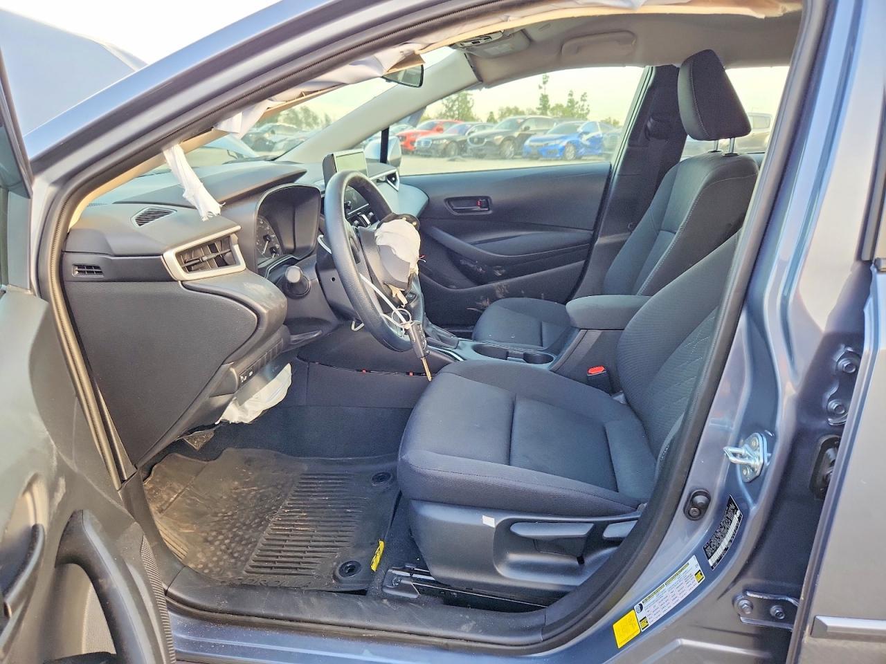 2025 TOYOTA COROLLA