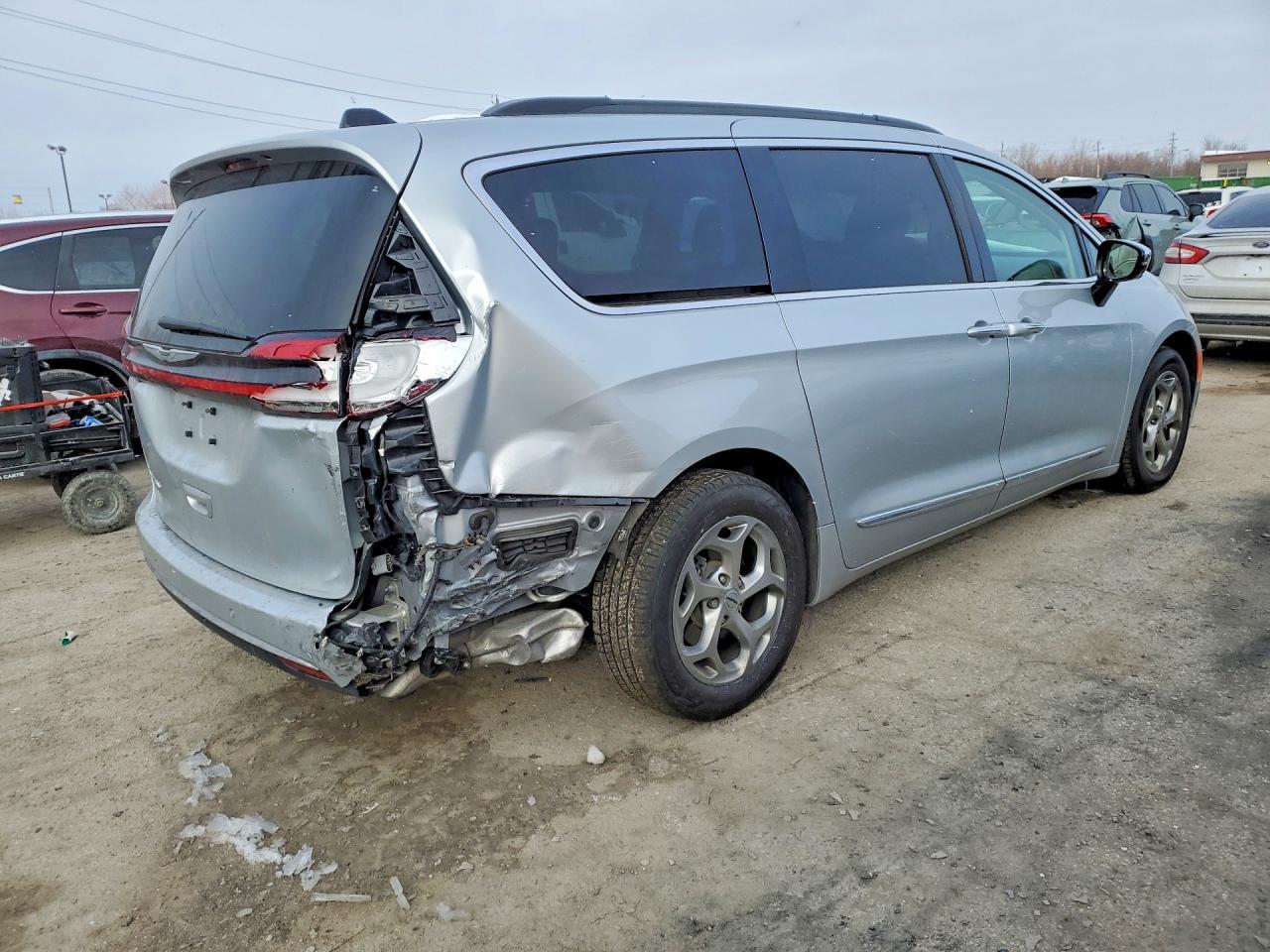 2023 CHRYSLER Pacifica