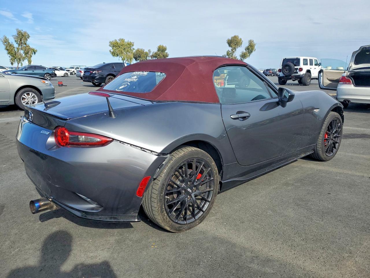 2018 MAZDA MX-5 Miata
