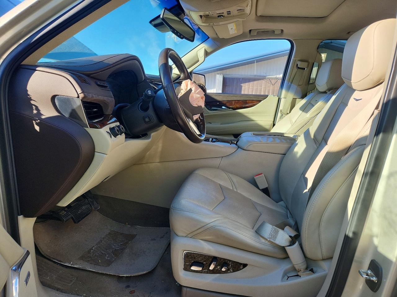 2015 CADILLAC ESCALADE