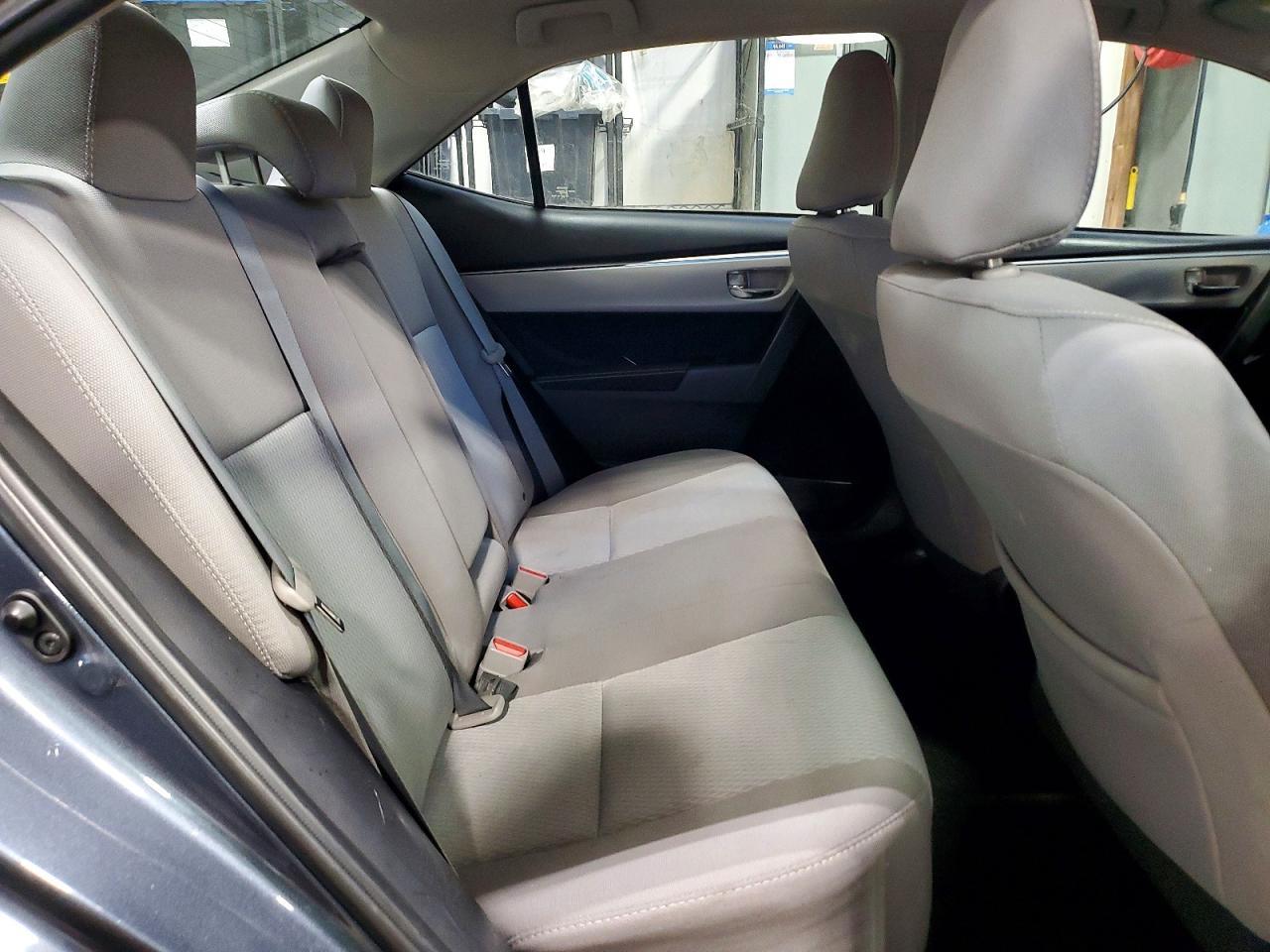 2016 TOYOTA COROLLA