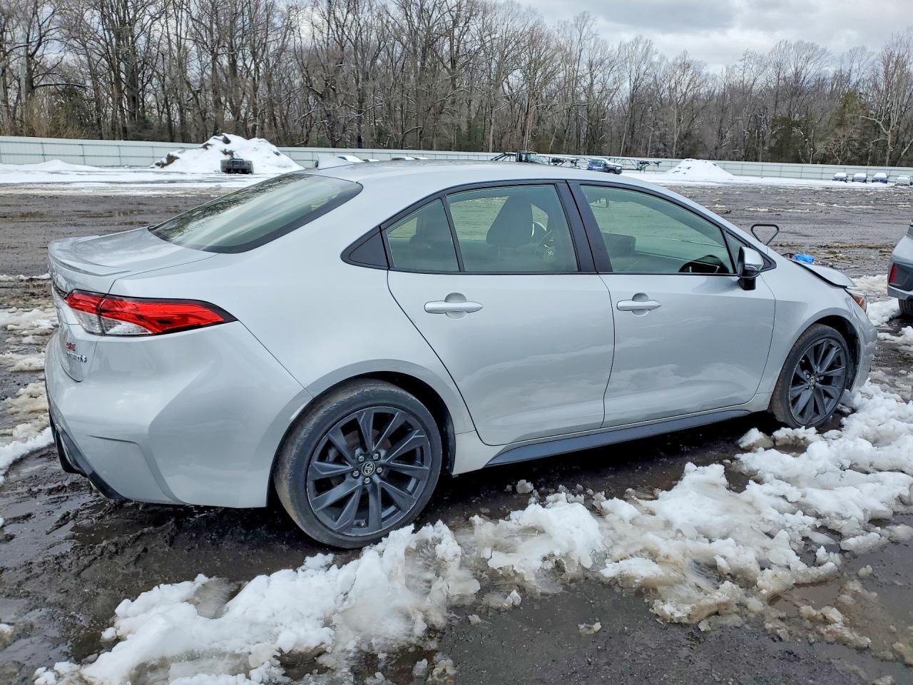 2024 TOYOTA COROLLA