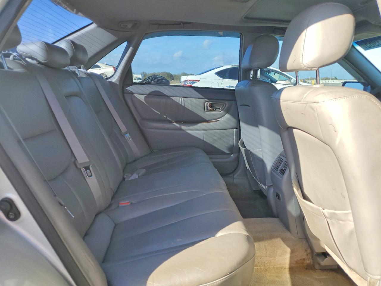 2000 TOYOTA Avalon