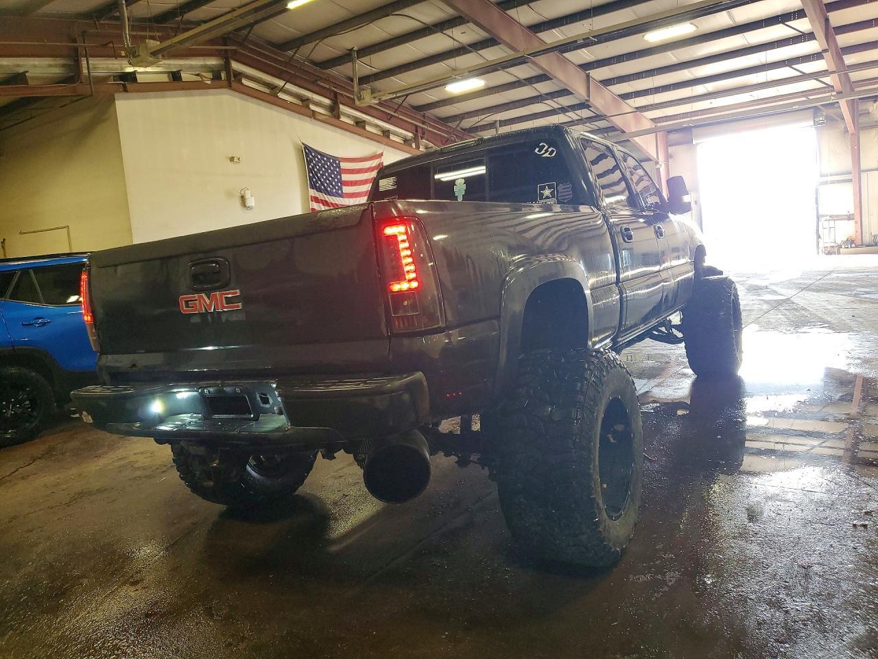 2003 GMC Sierra