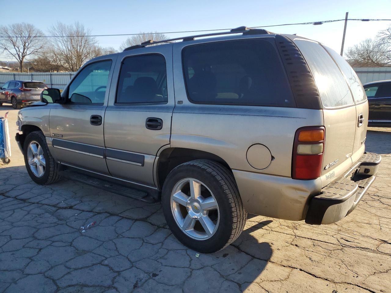2002 CHEVROLET Tahoe