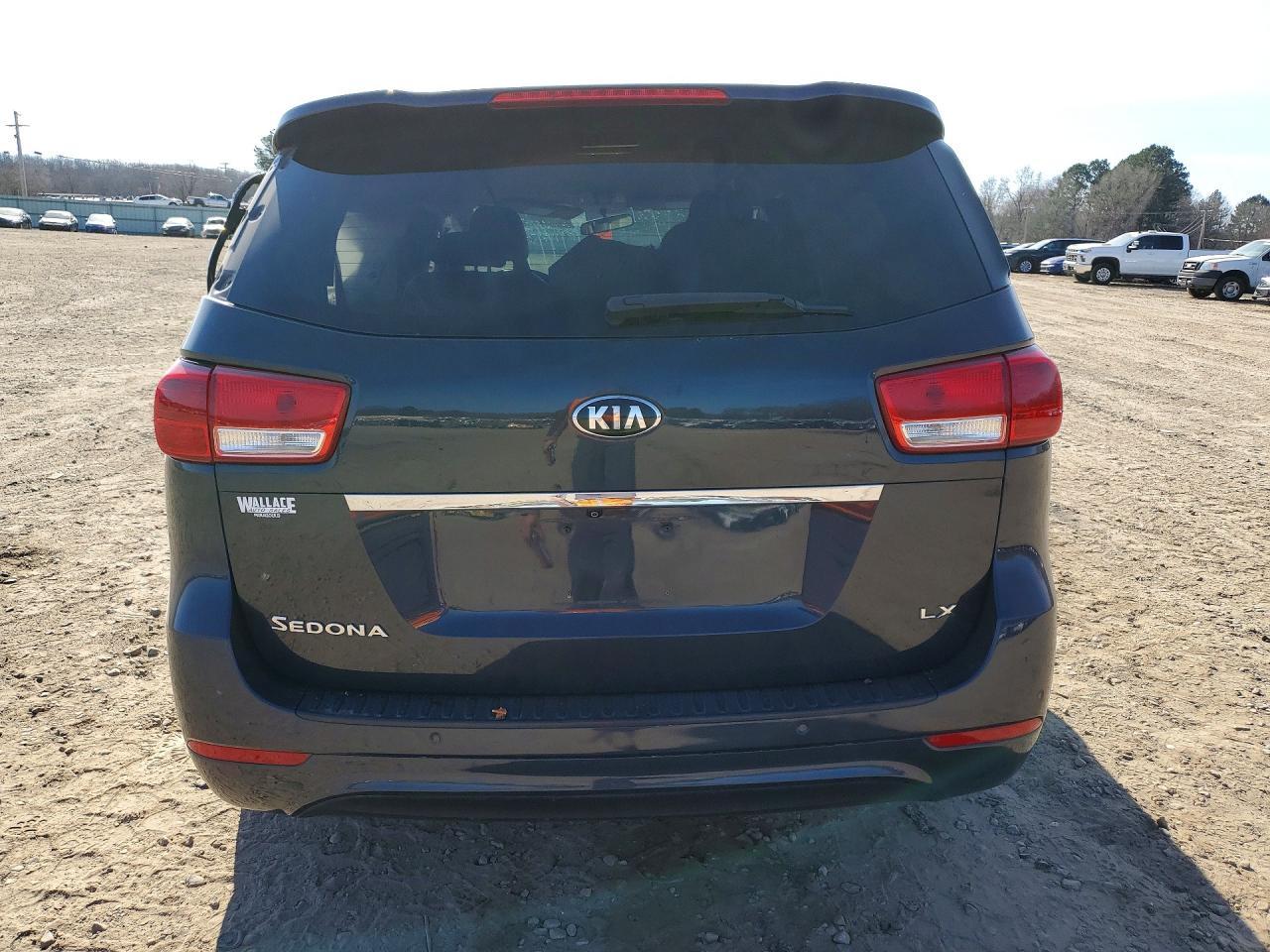 2017 KIA SEDONA
