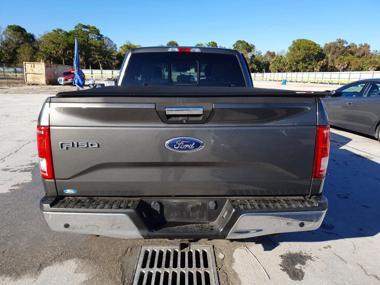 2016 FORD F-150