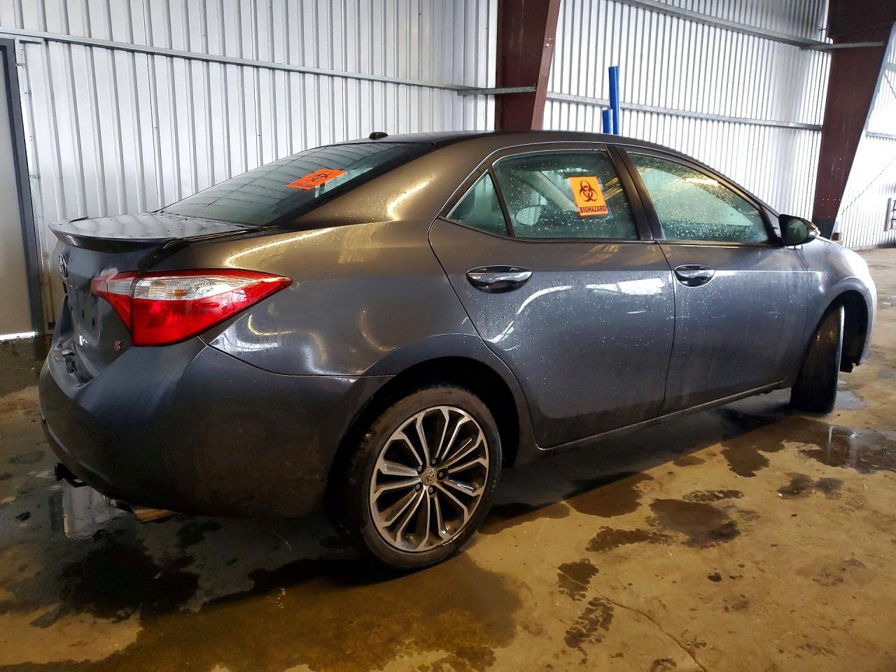 2015 TOYOTA COROLLA