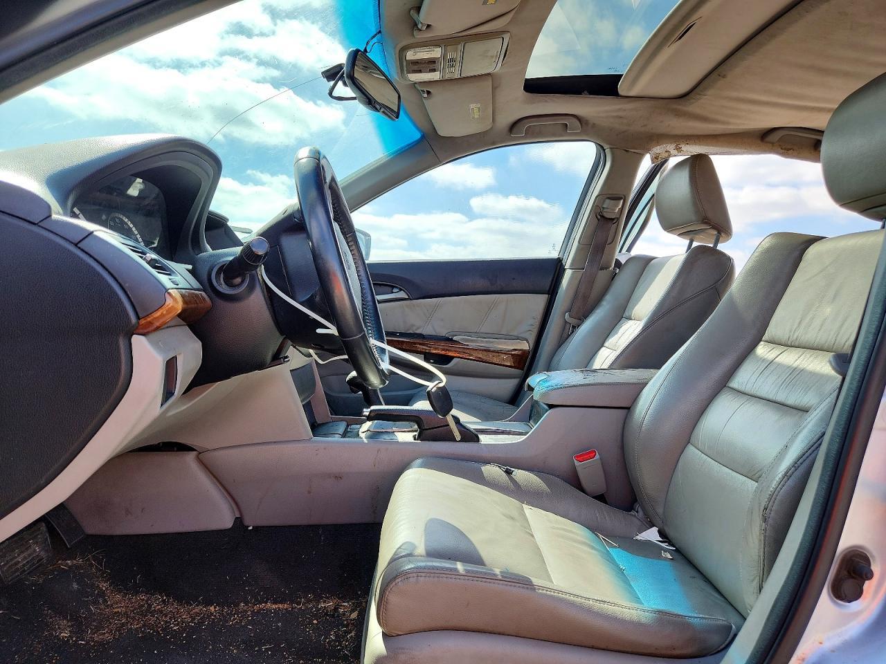 2011 HONDA ACCORD