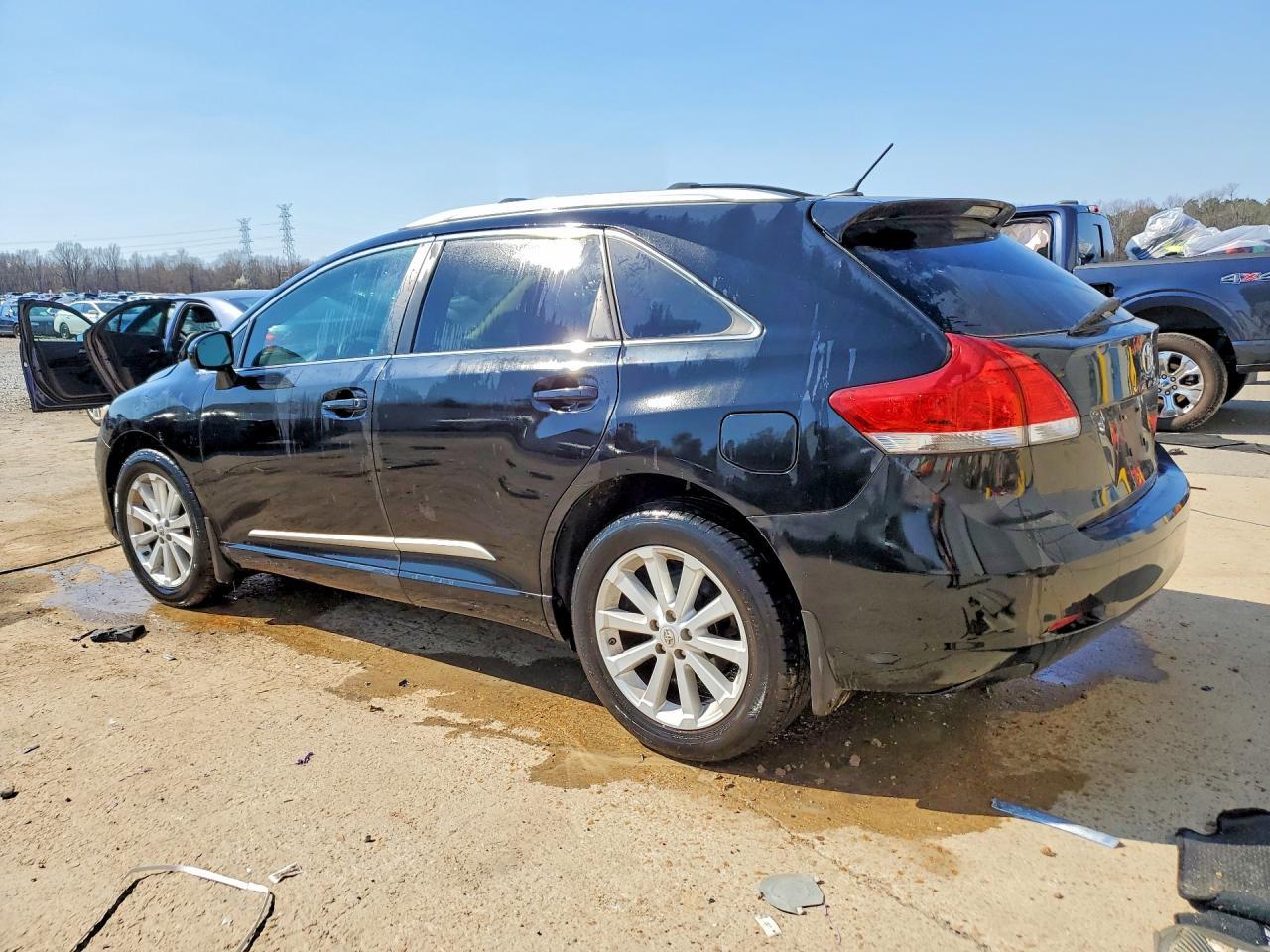 2012 TOYOTA VENZA