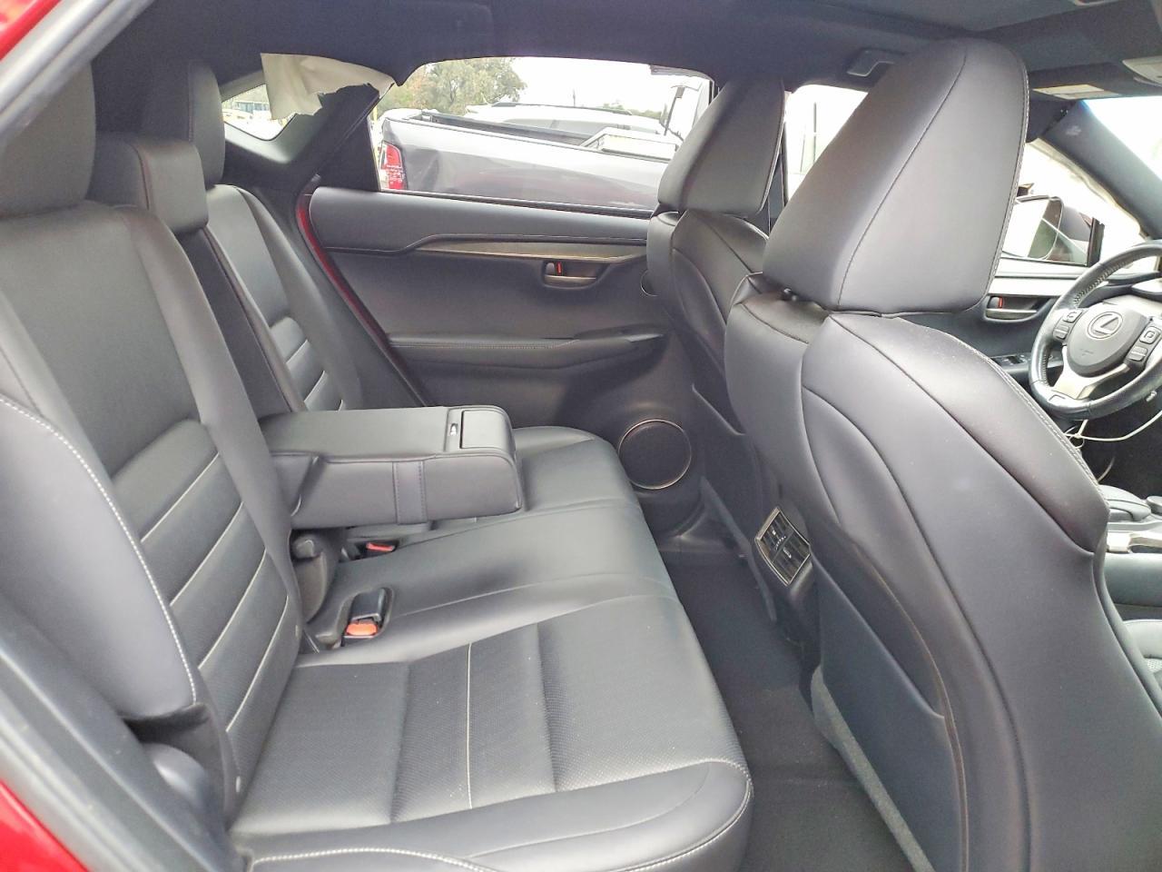 2016 LEXUS NX 200T
