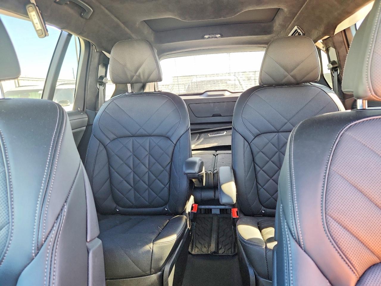 2024 BMW X7