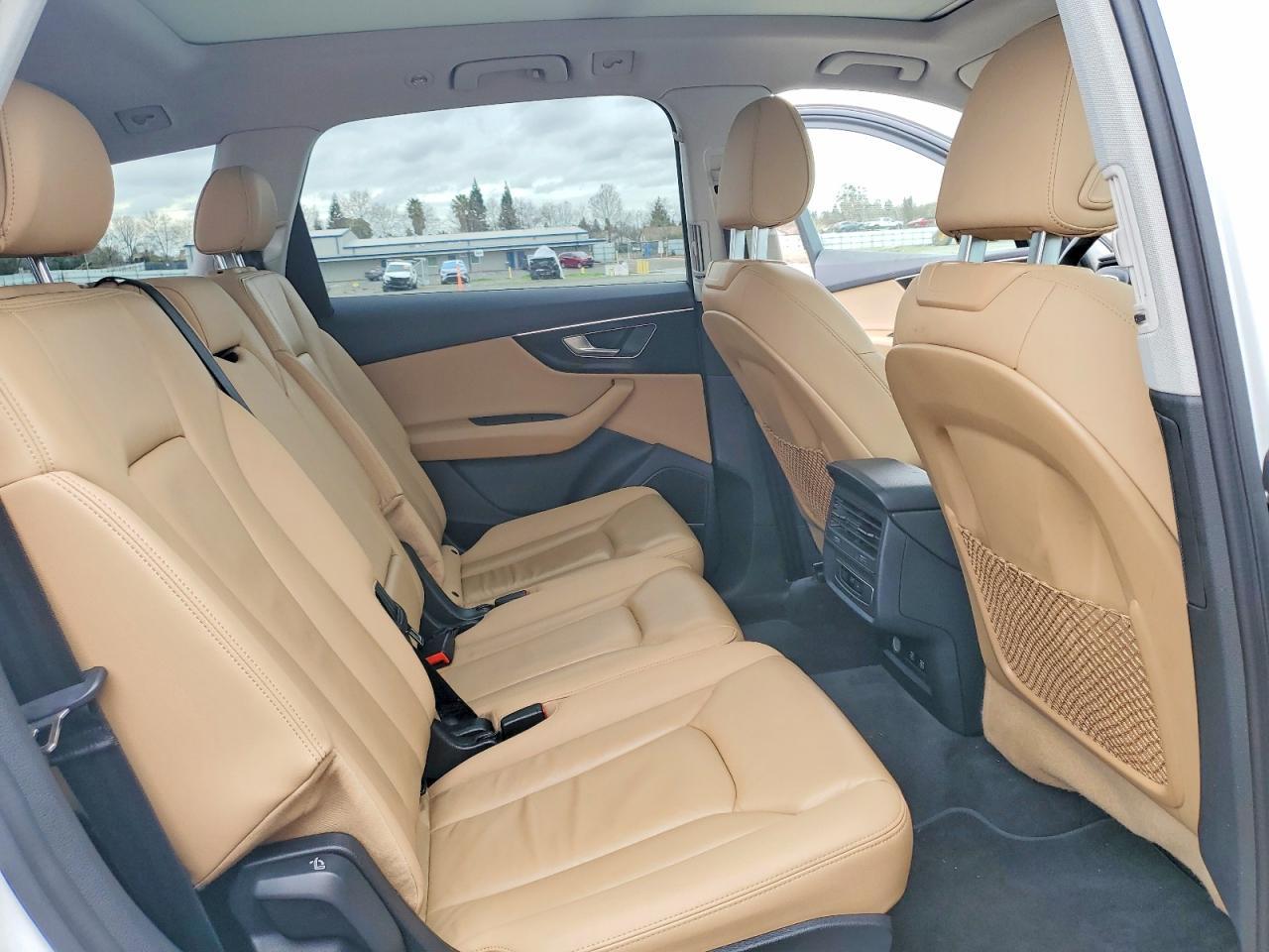 2021 AUDI Q7