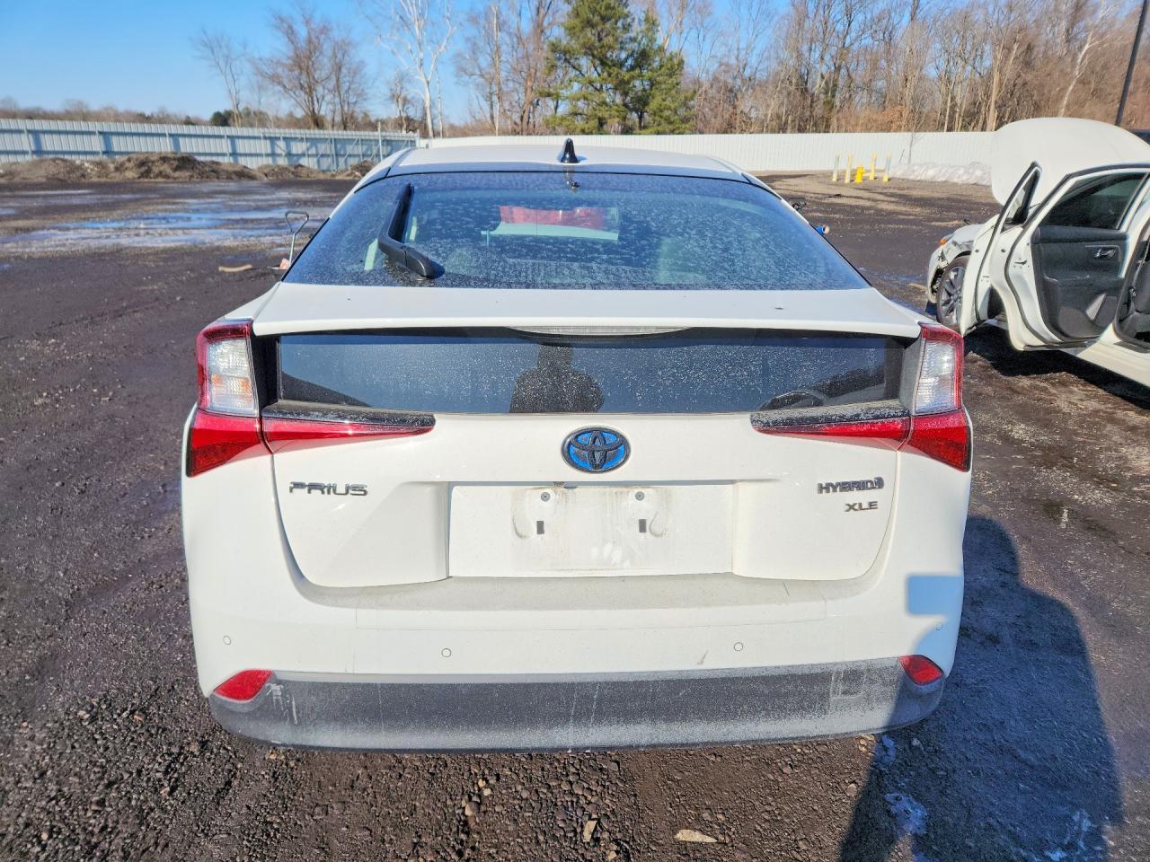2022 TOYOTA PRIUS
