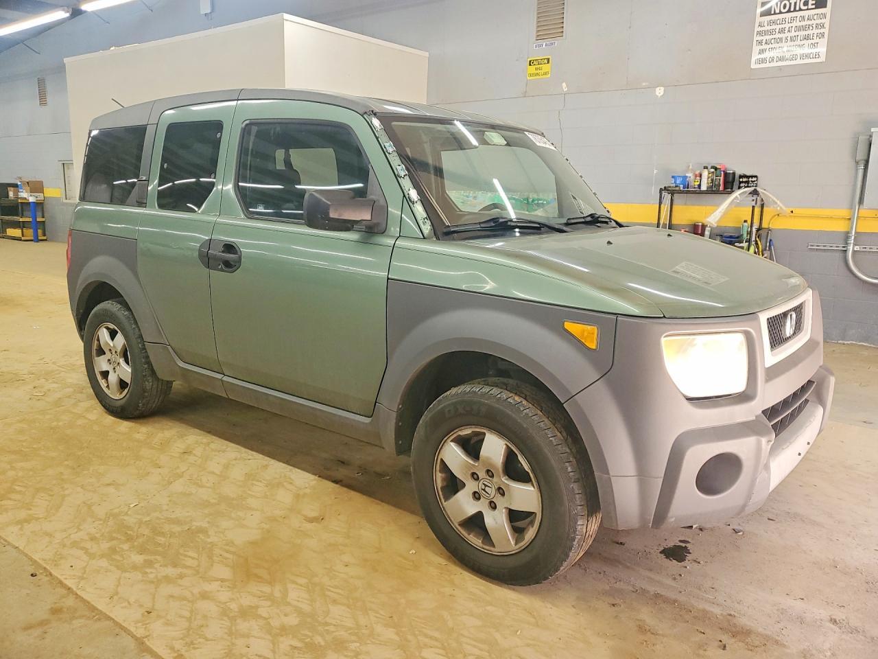 2004 HONDA Element
