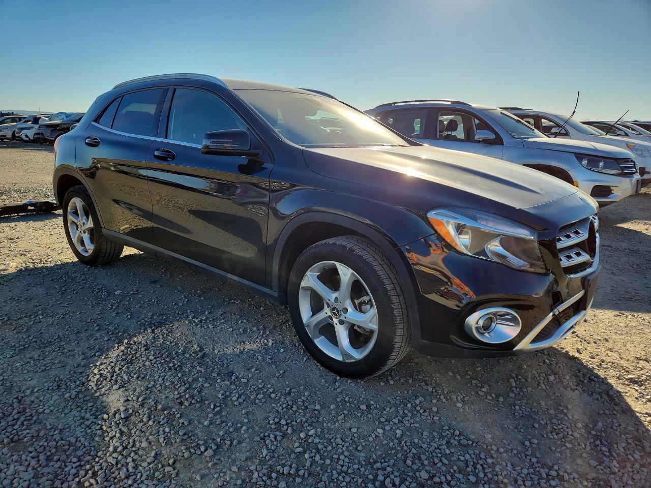2018 MERCEDES-BENZ GLA-Class