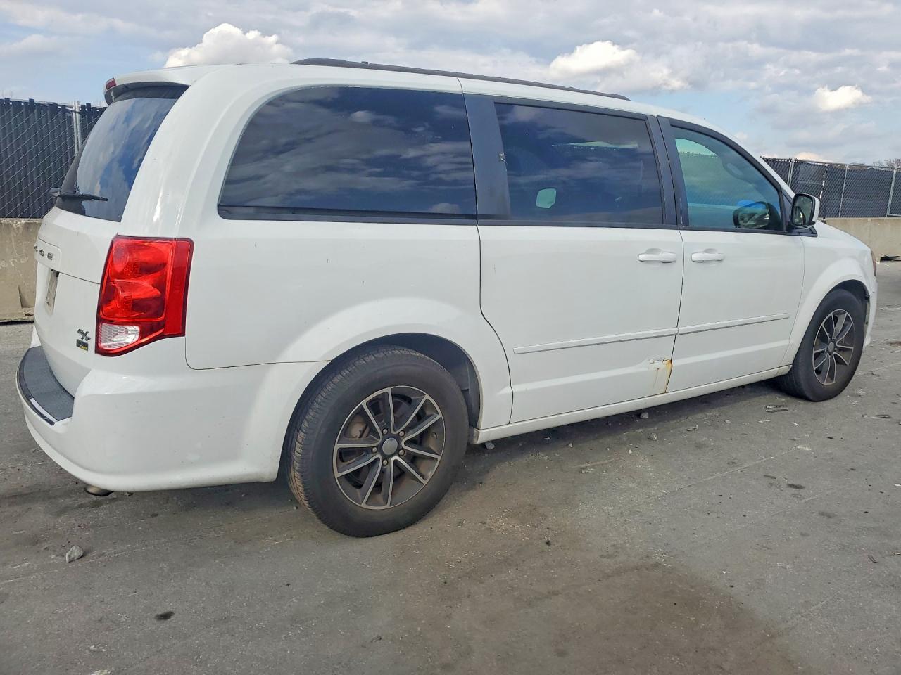 2016 DODGE GRAND CARAVAN