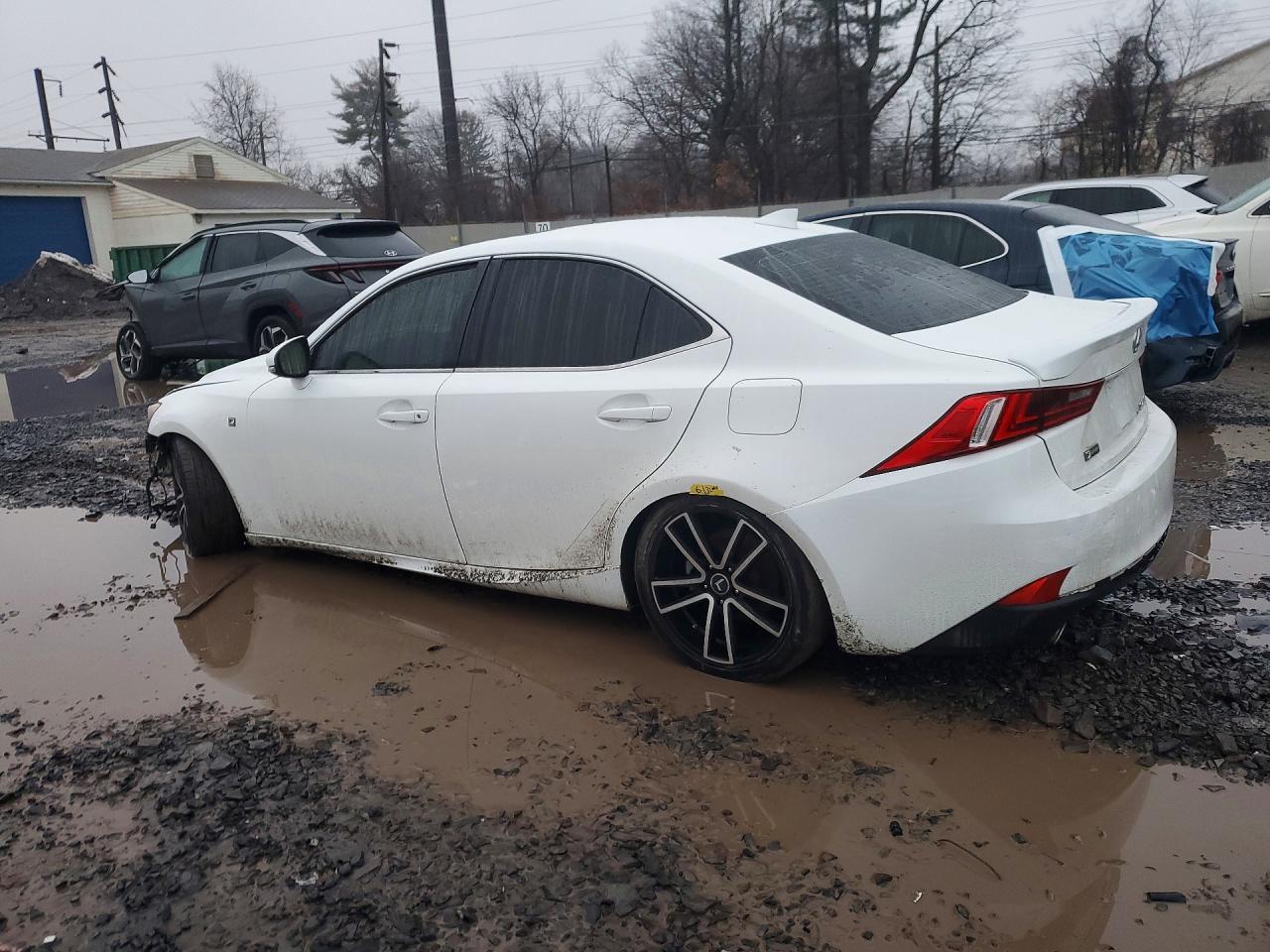 2015 LEXUS IS 250