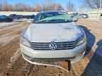 2012 VOLKSWAGEN Passat