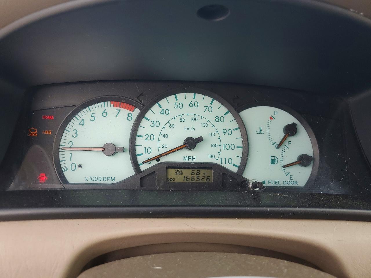 2004 TOYOTA COROLLA