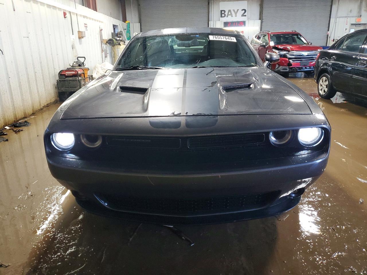 2017 DODGE Challenger