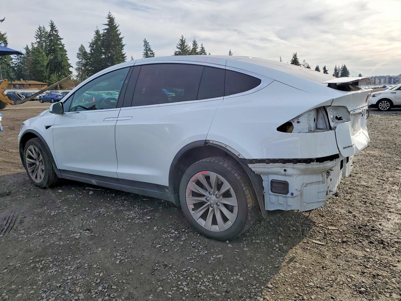 2018 TESLA MODEL X