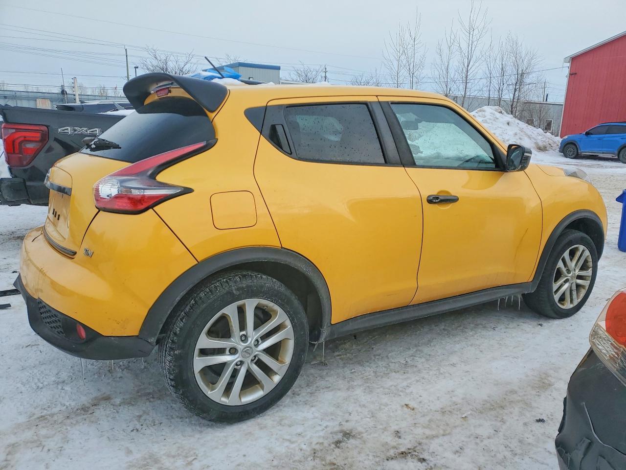 2016 NISSAN Juke
