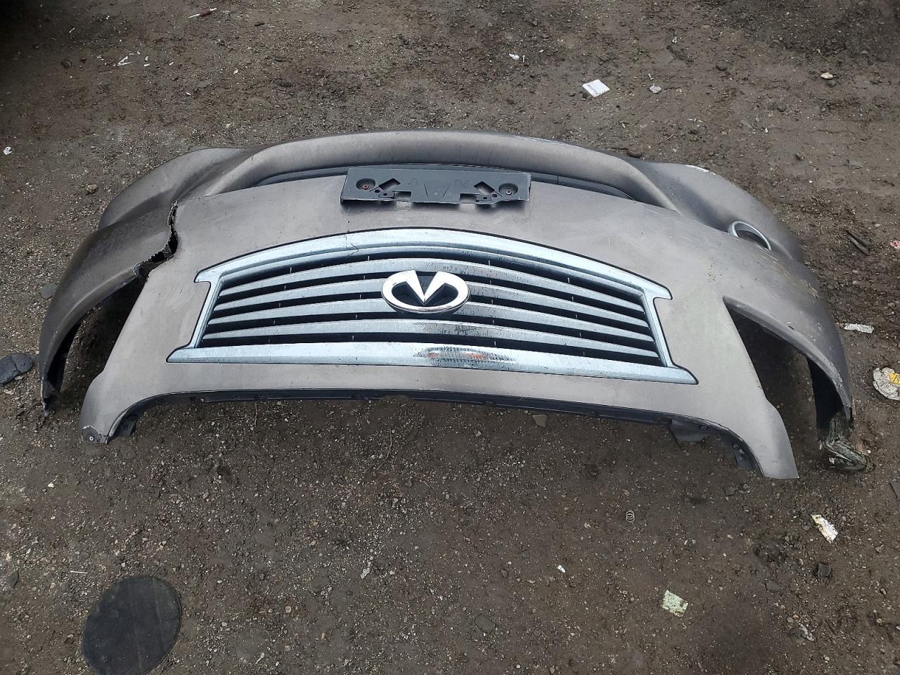 2013 INFINITI G37