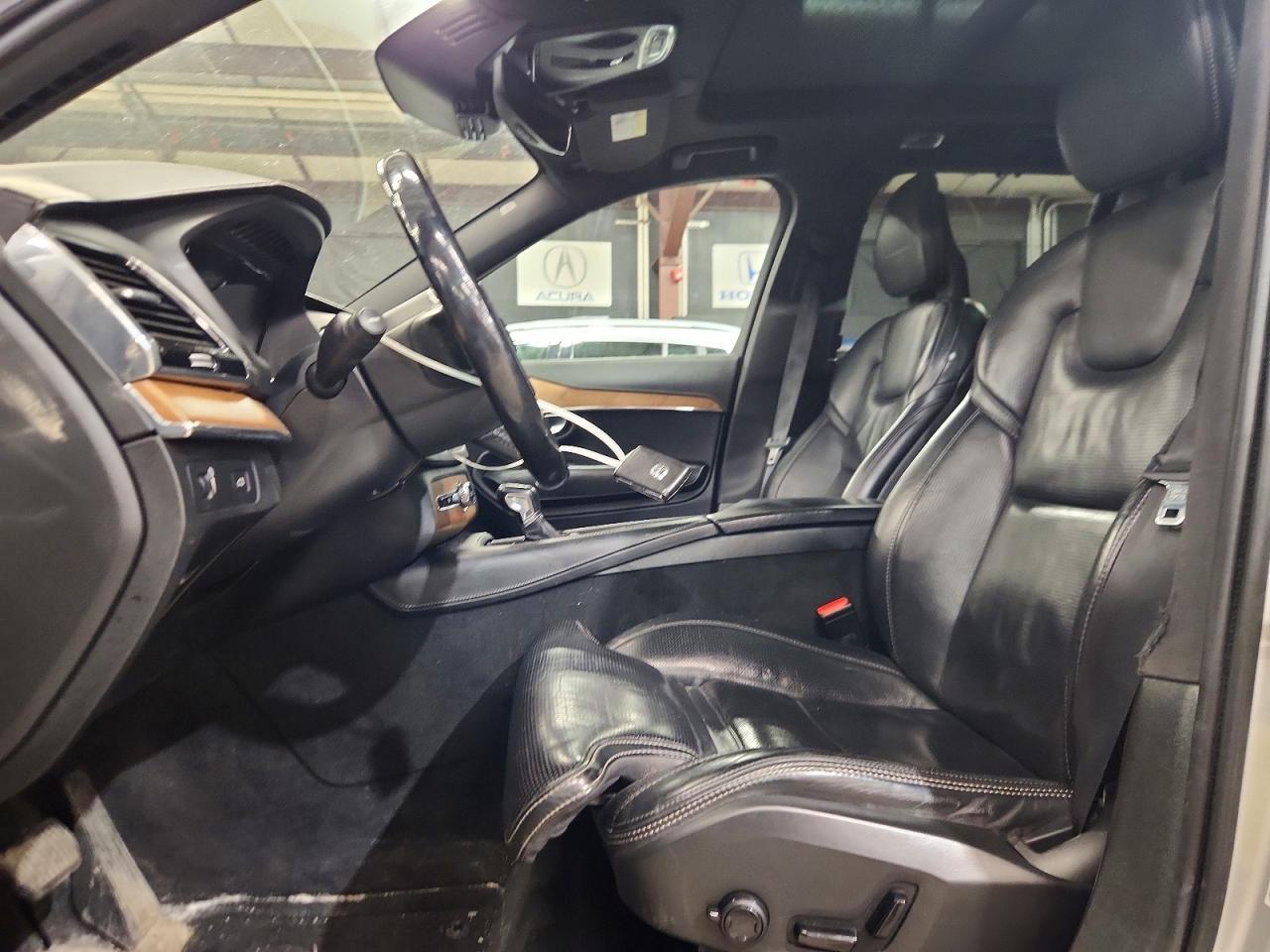 2018 VOLVO XC90