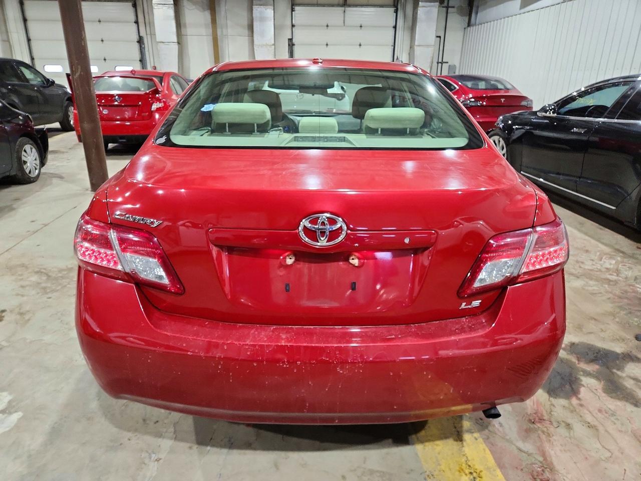 2010 TOYOTA CAMRY