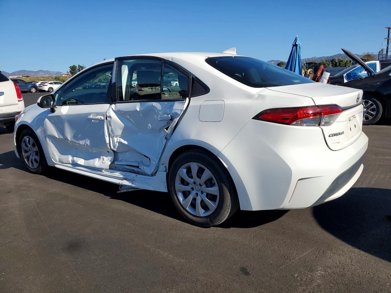 2022 TOYOTA COROLLA