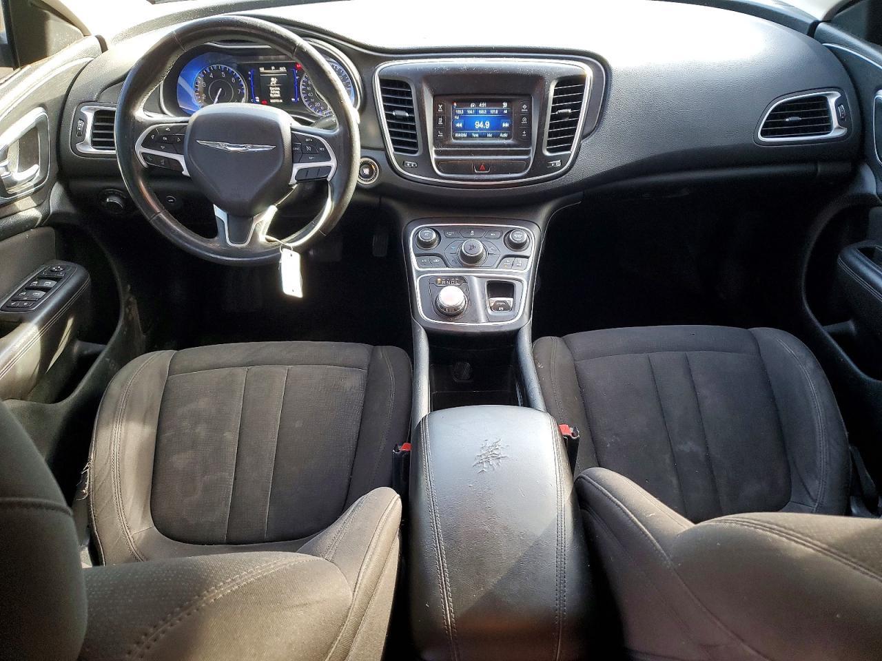 2015 CHRYSLER 200