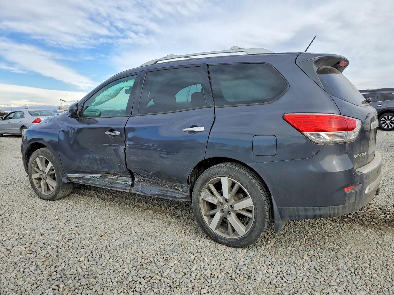 2014 NISSAN PATHFINDER