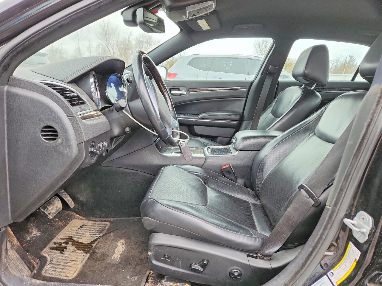 2013 CHRYSLER 300