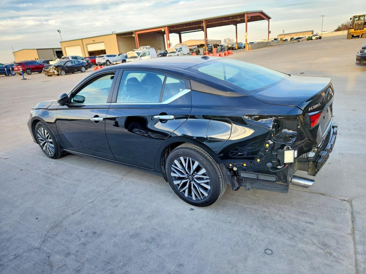 2025 NISSAN