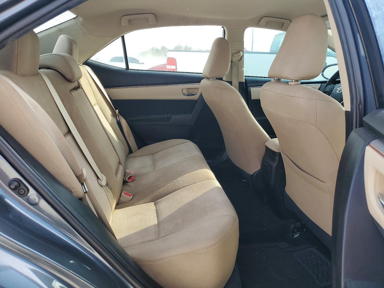 2016 TOYOTA COROLLA