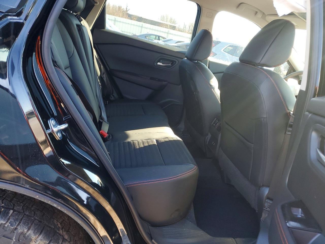 2025 NISSAN ROGUE