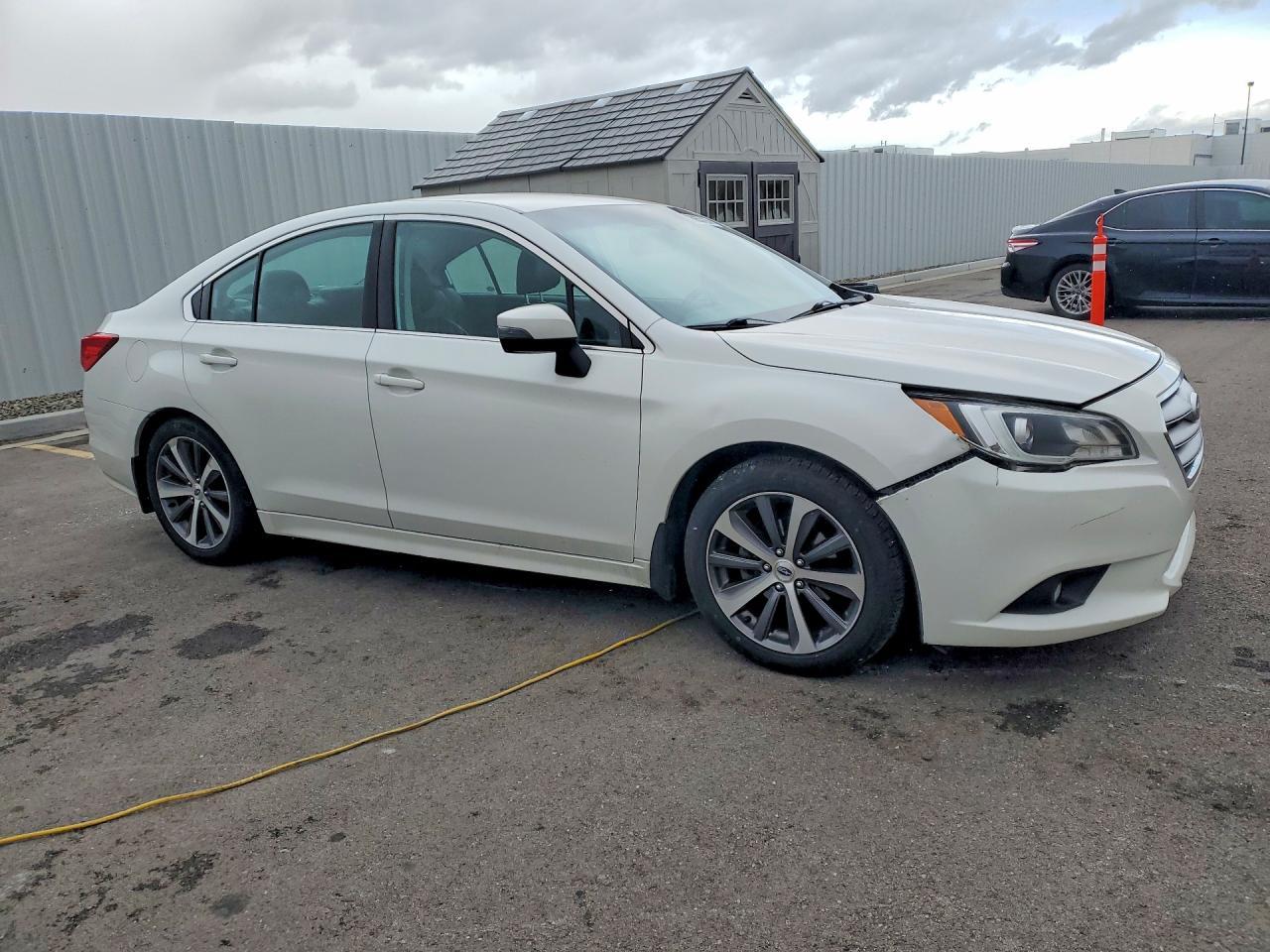 2016 SUBARU Legacy