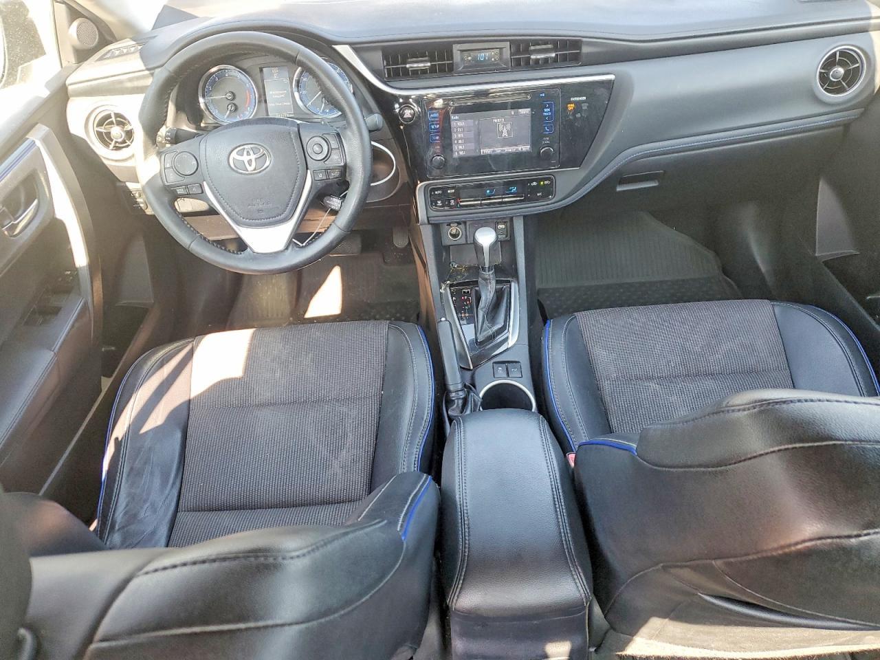 2017 TOYOTA COROLLA