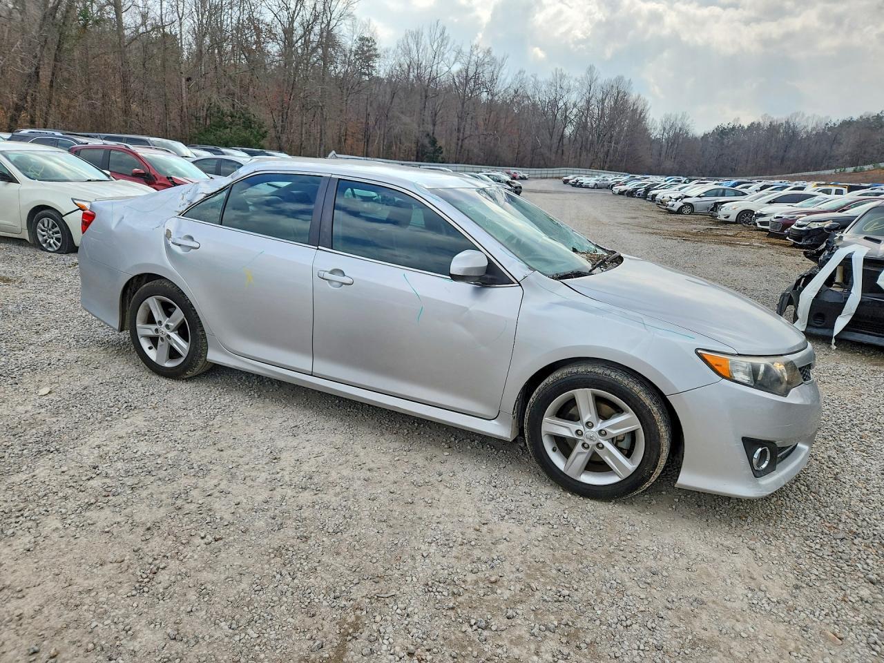 2012 TOYOTA CAMRY