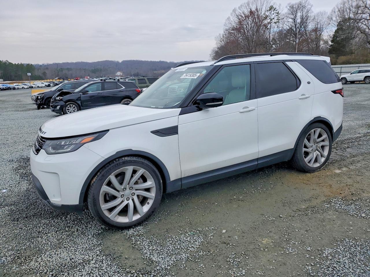 2018 LAND ROVER Discovery