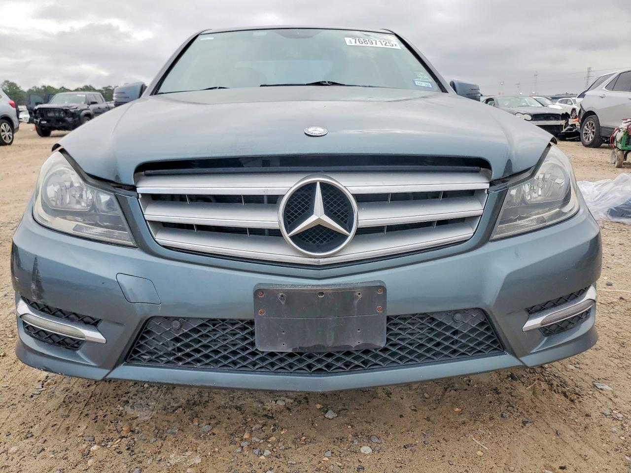 2012 MERCEDES-BENZ C-CLASS