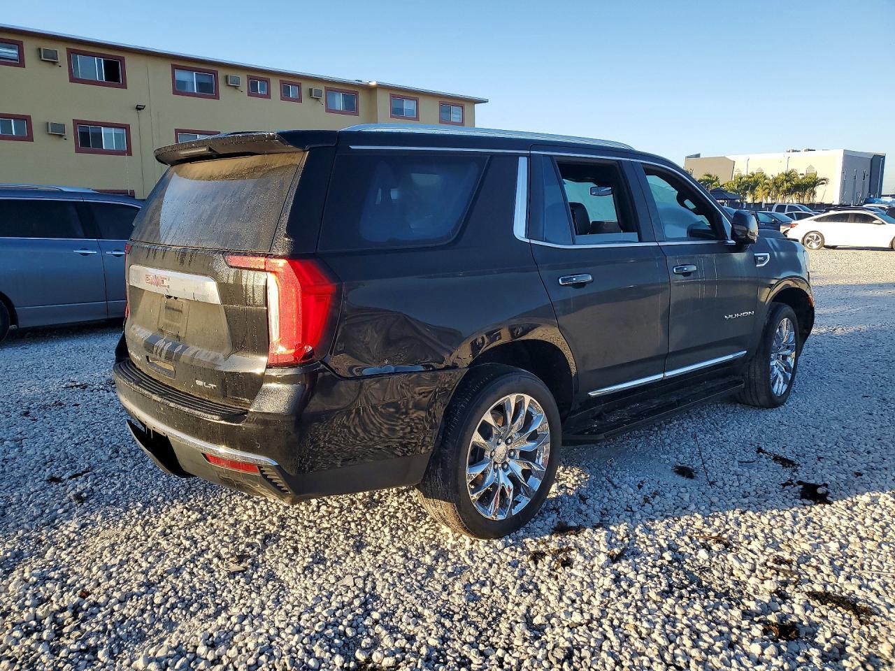 2024 GMC Yukon