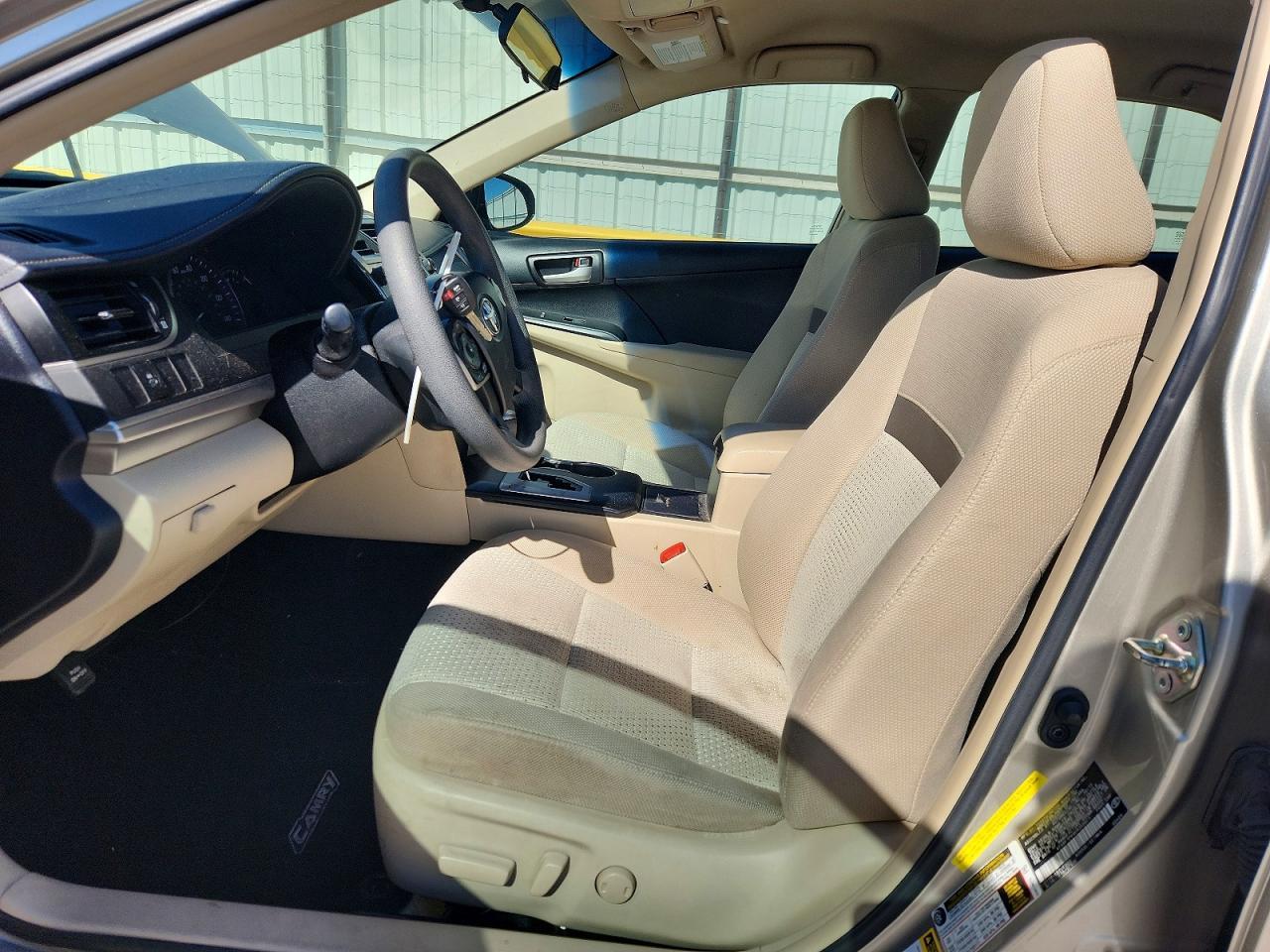 2014 TOYOTA CAMRY